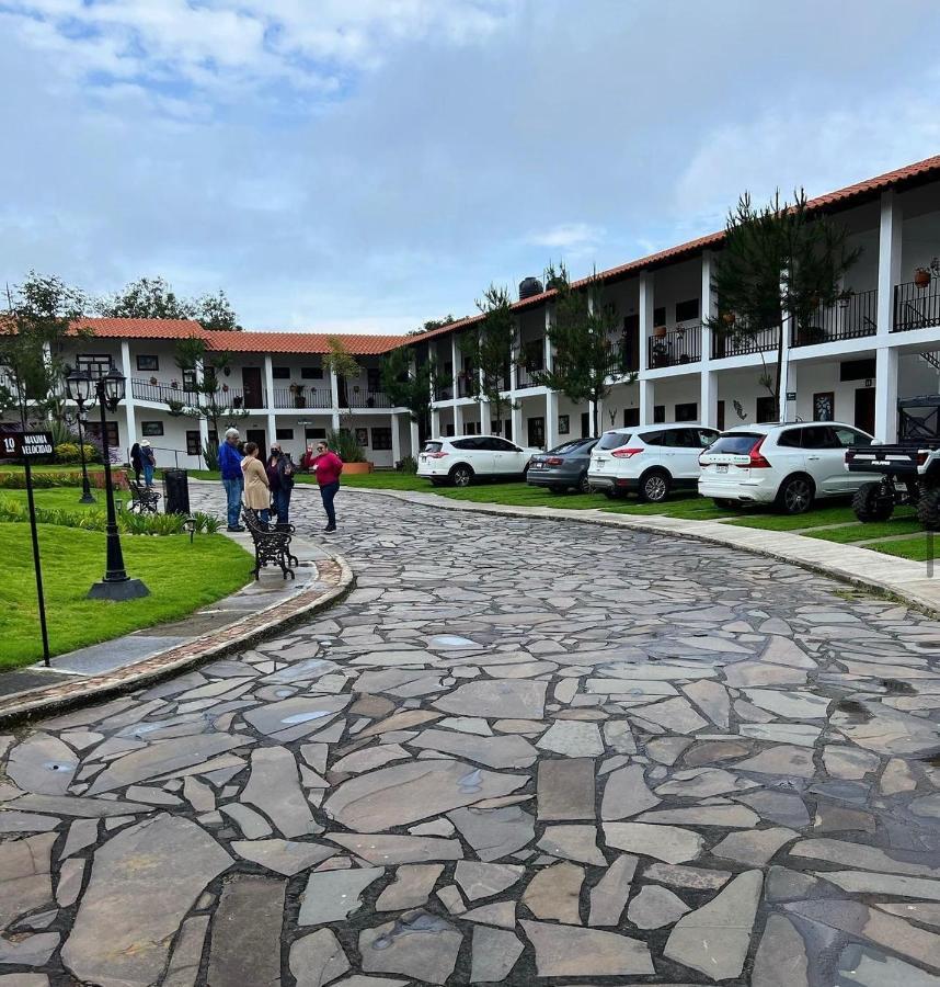 Hotel Casa Francisca Mazamitla. エクステリア 写真